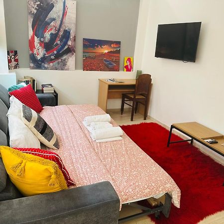 Royal Red Suite No 1, Piraeus Port Dış mekan fotoğraf