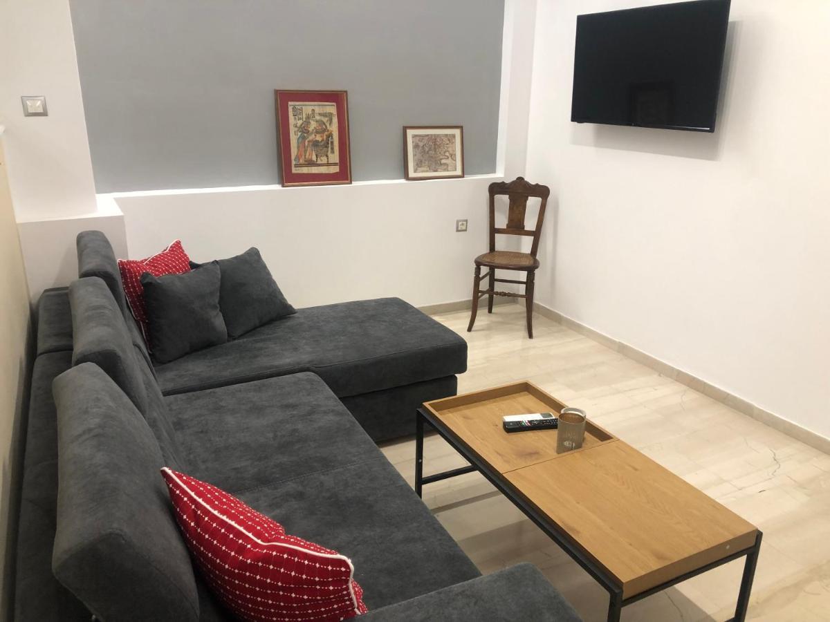 Royal Red Suite No 1, Piraeus Port Dış mekan fotoğraf