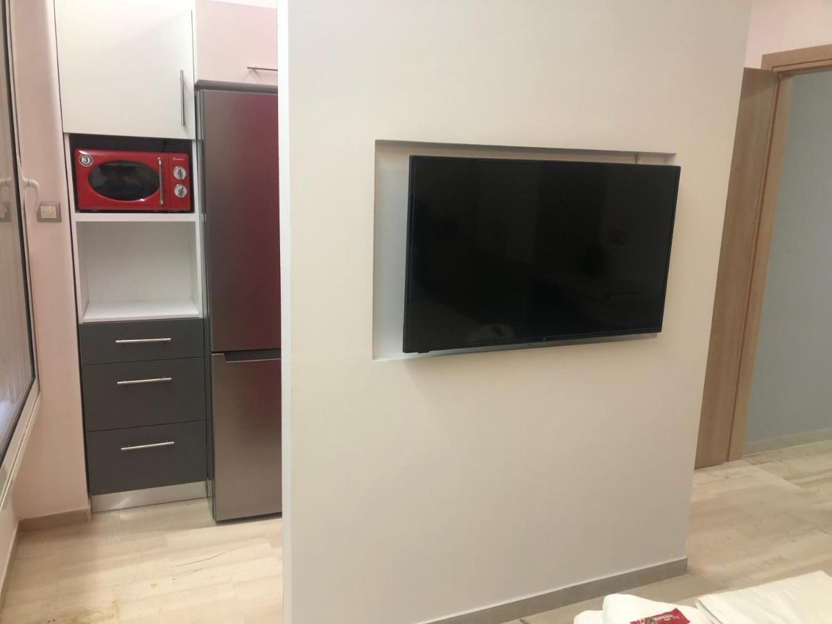 Royal Red Suite No 1, Piraeus Port Dış mekan fotoğraf