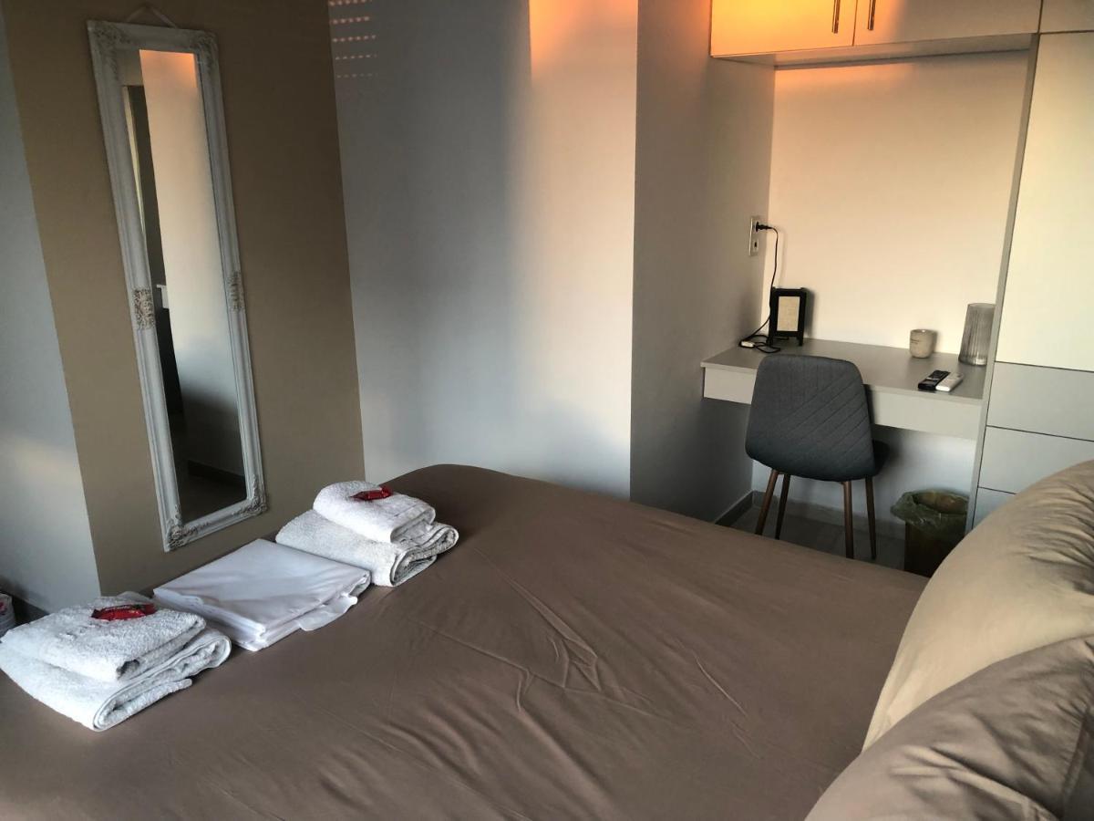 Royal Red Suite No 1, Piraeus Port Dış mekan fotoğraf